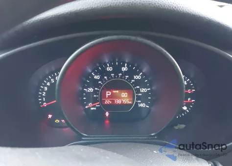 2016 Kia Soul + z USA, uszkodzony, nr VIN KNDJP3A51G7293713